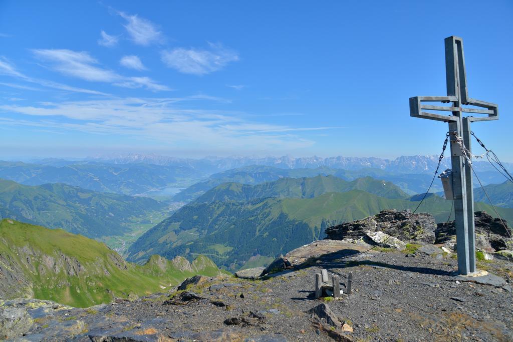 Apart-Pension Oberreiter Fusch an der Grossglocknerstrasse Bagian luar foto